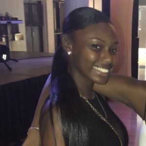 Meet your Posher, Chika